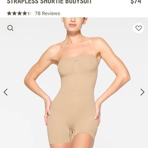 Skims
Shapewear Bodysuits
STRAPLESS SHORTIE BODYSUIT